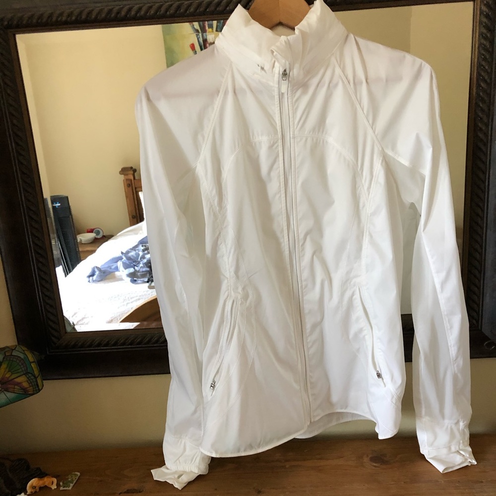 Lulu Lemon trainer jacket (4)